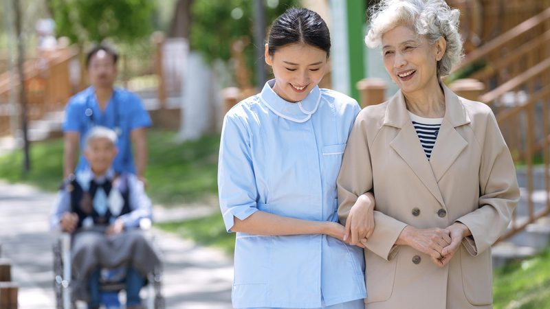 智能养老设备加盟，如何选择性价比高的代理？**